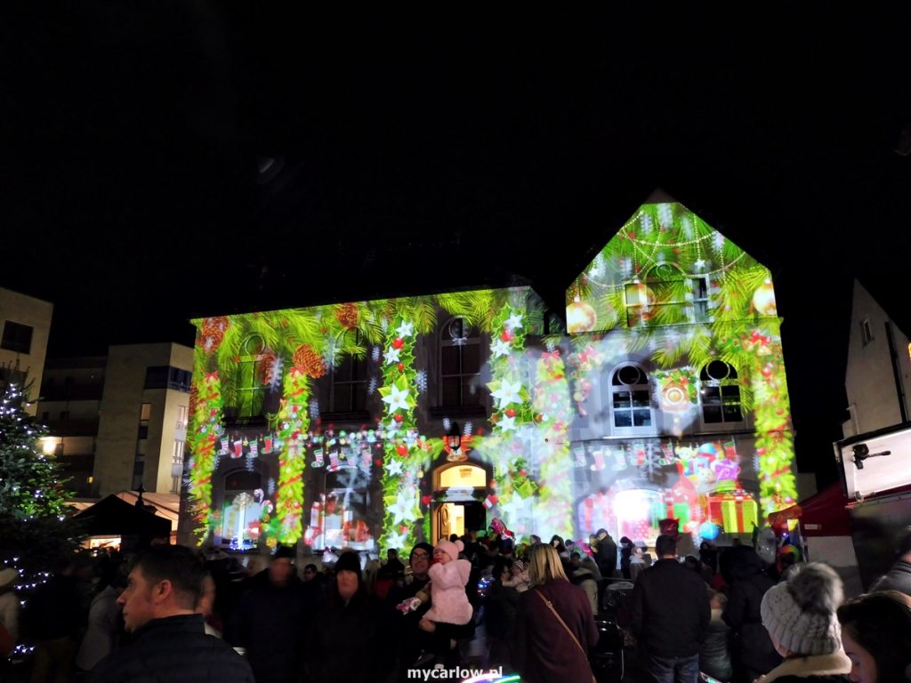 Carlow’s first Christmas Market 2018: Illuminations on Carlow Town Hall