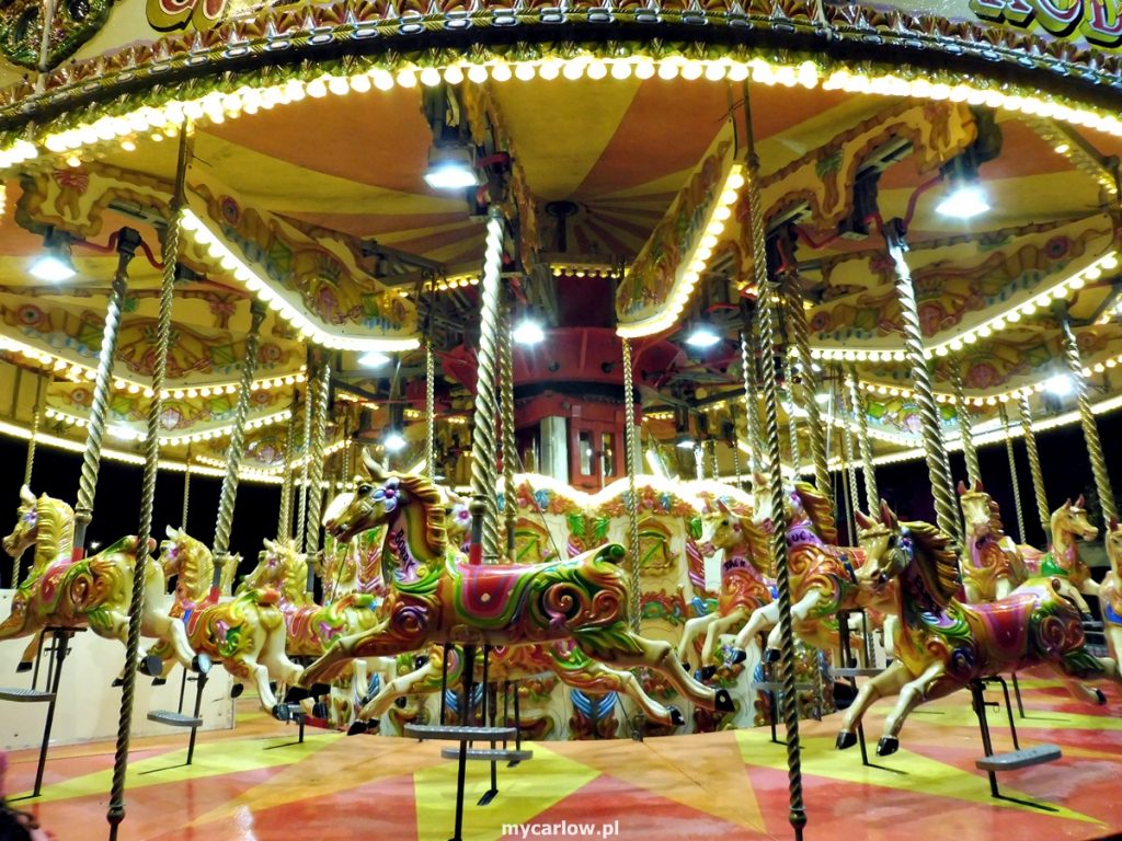 Carlow’s first Christmas Market 2018 - Carousel