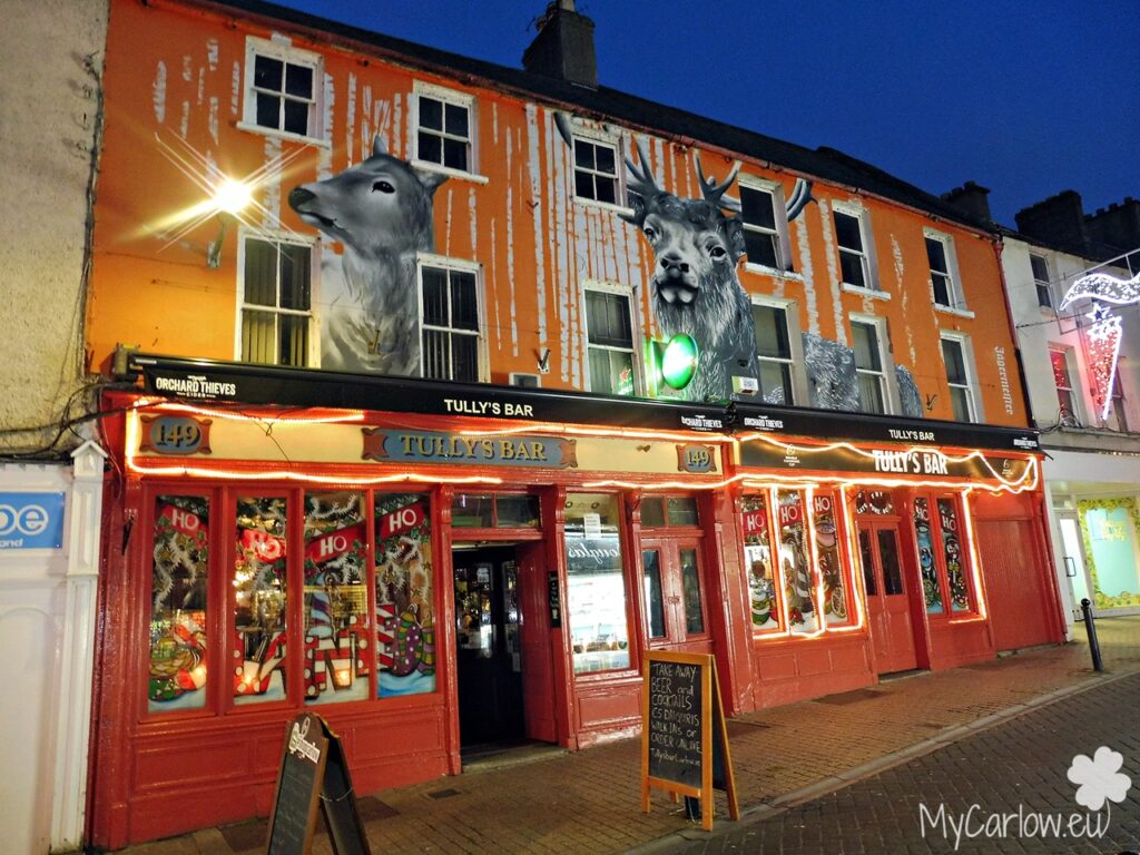 12 Pubs of (Christmas) Carlow Town: Tully`s Bar - Tullow St, Graigue, Carlow