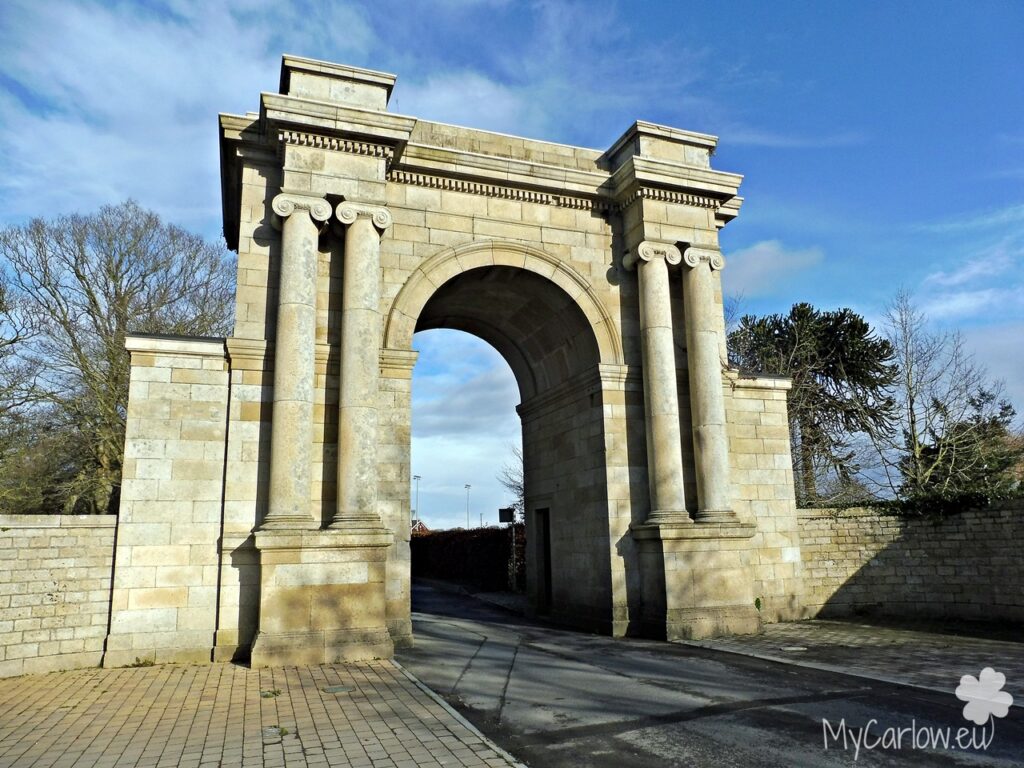 Oak Park Triumphal Arch, County Carlow
