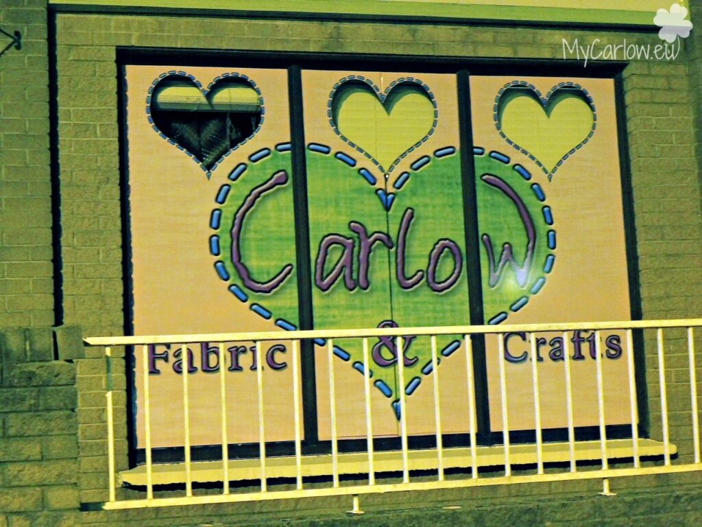 St. Patrick’s Day Carlow 2021 - Window on the street next to Dinn Ri 